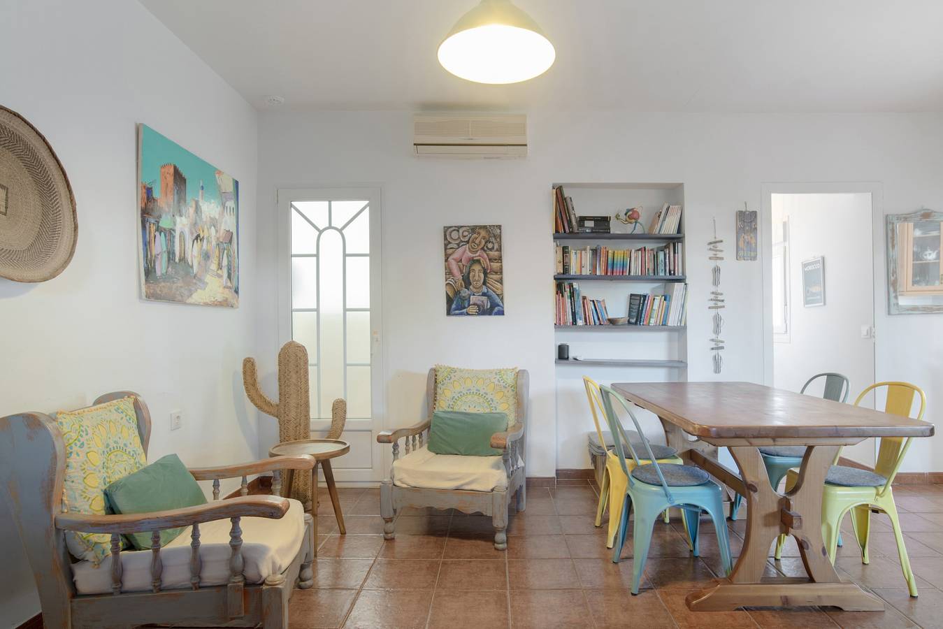Villa 'La Barrosa A 800 Mts Playa' con terraza privada, Wi-Fi y aire acondicionado in Playa La Barrosa, Chiclana de la Frontera