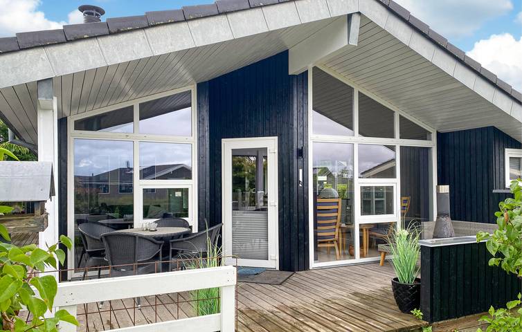 Ferienhaus für 6 Personen, mit Terrasse und Garten in As Vig - 2