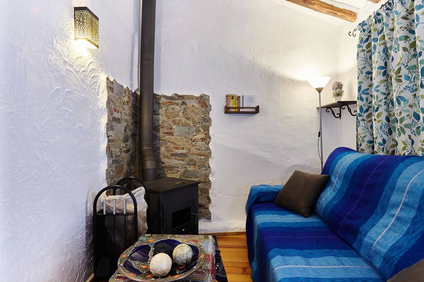 Apartamento entero, Apartamento 'Cazorla Rural Guadalquivir' con terraza privada, Wi-Fi y aire acondicionado in Quesada, Parque natural de las Sierras de Cazorla y Segura