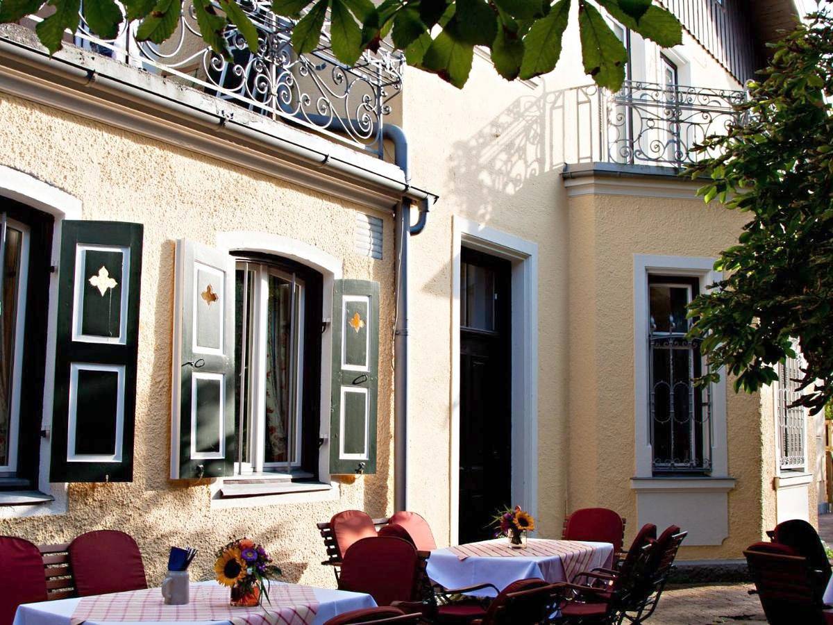 Gasthaus Poelt in Feldafing, Starnberger See