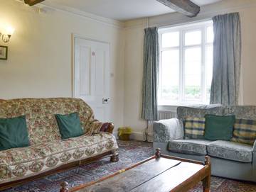 Holiday Rental for 18 People in Shropshire, West Midlands, Photo 3