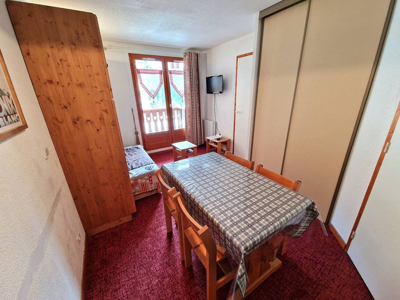 Apartamento entero, Acogedor 2 piezas, 4 pers, en el centro de Valfréjus, cerca de telecabinas in Valfréjus, Modane