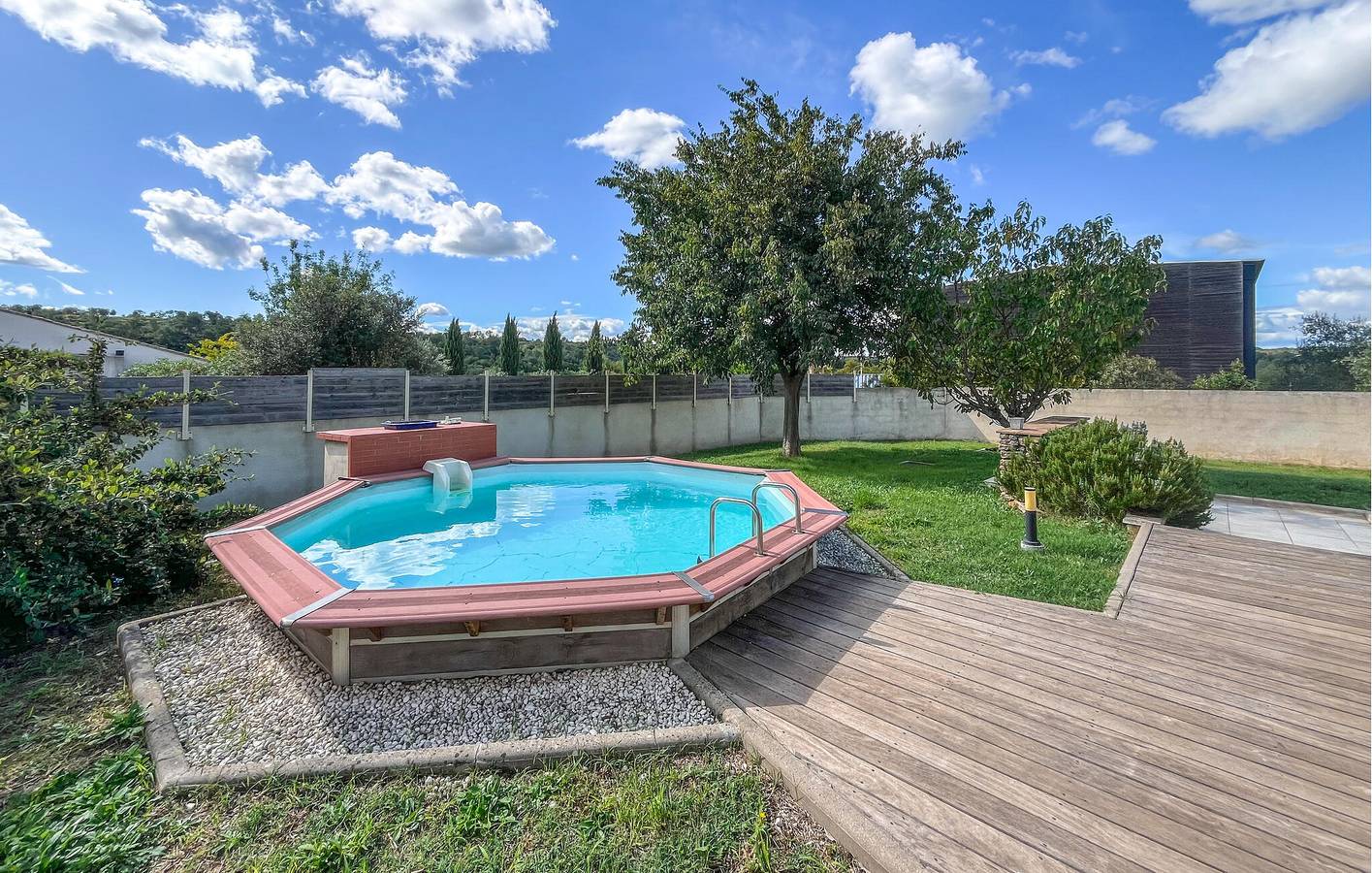 Moderne Wohnung mit Pool & WiFi 700m von Serviers-et-Labaume in Serviers-et-Labaume, Nimes und Umgebung