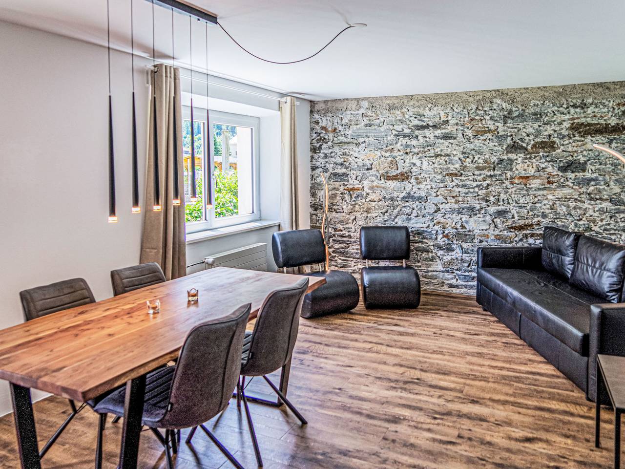 Ganze Wohnung, Parterrewohnung 3 Zi in Poschiavo, Livigno Alpen