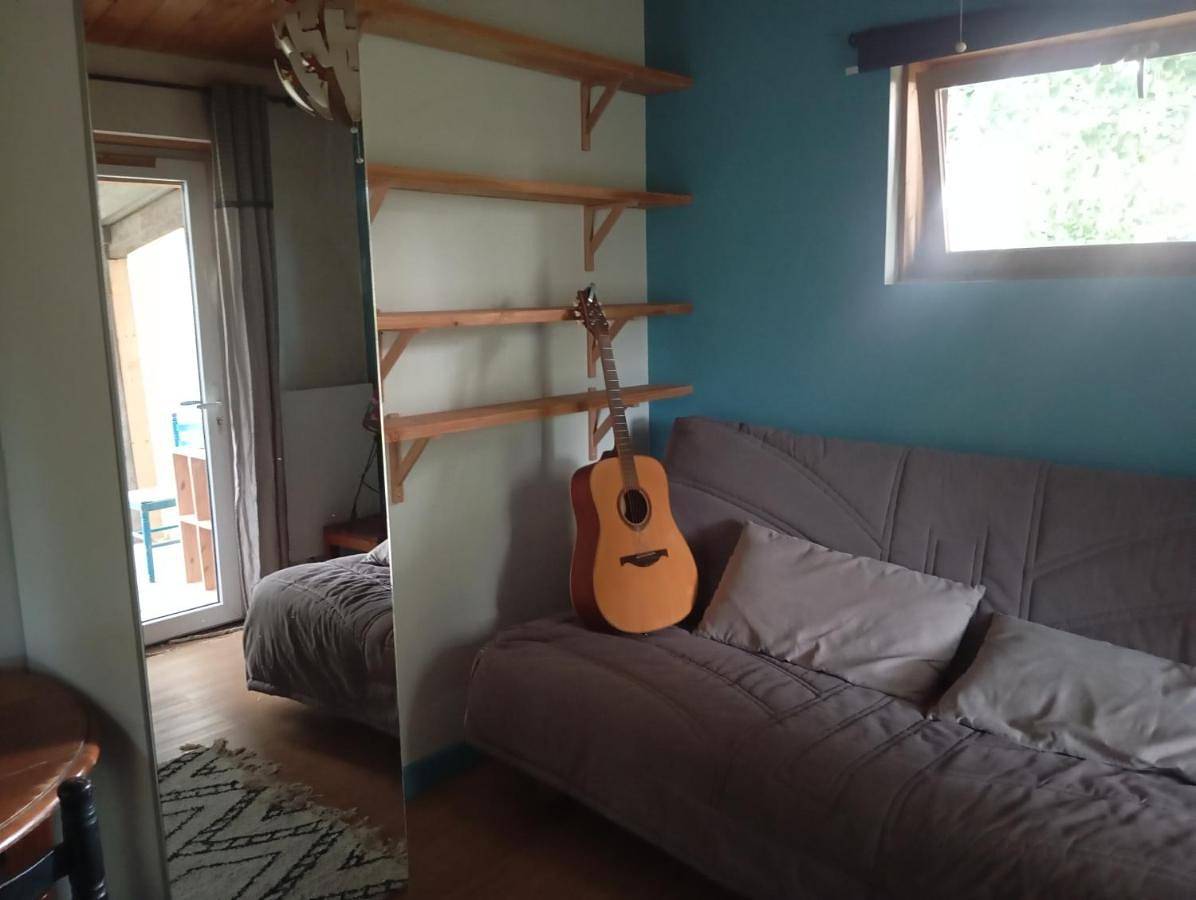 Appartement entier, Le voyage de la salamandre in Brélidy, Région de Guingamp
