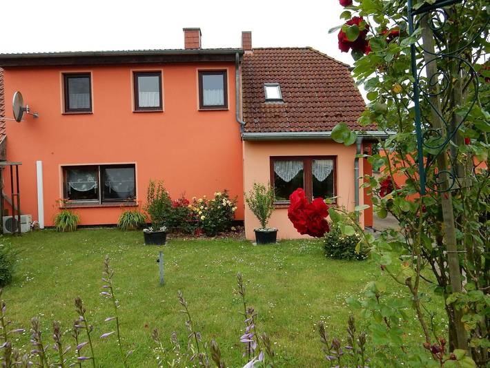 Ferienwohnung für 3 Personen, mit Terrasse und Garten in Trent