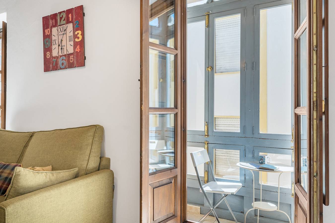 Entire studio, Apartment 'Elvira Apartamento Centro Albaicín' with Balcony, Wi-Fi and Air Conditioning in Centro-Sagrario, Granada