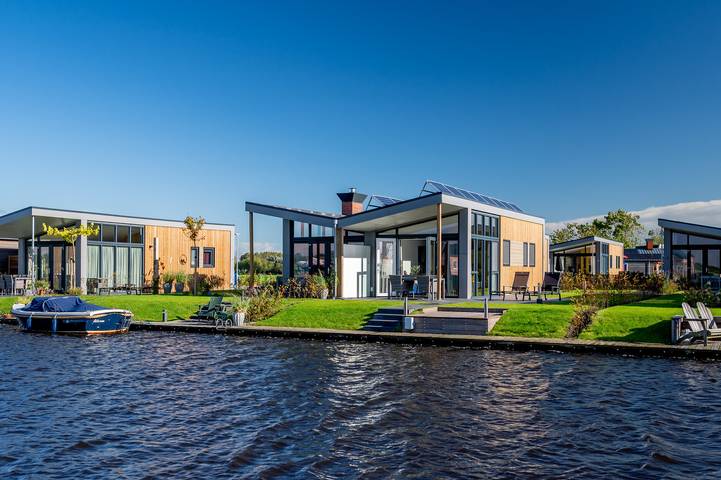 Ferienhaus für 4 Personen, mit Seeblick und Garten