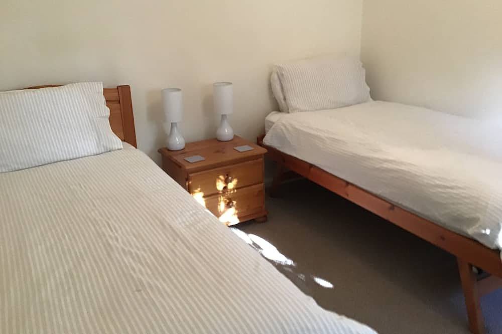 Salterns Cottage , Lymington , Hampshire , England in Lymington, Hampshire