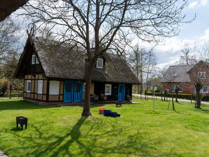 Ganze Ferienwohnung, Reetgedecktes Bohlenhaus - Ferienwohnung Zaunkönig in Burg (Spreewald), Spreewald