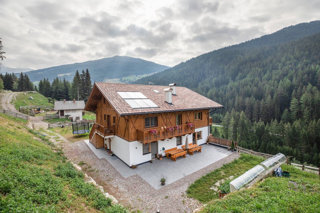 Ganze Wohnung, Apartment "Radlspitz - Maurerhof" mit Bergblick, Wlan und Garten in Sarntal, Sarntaler Alpen