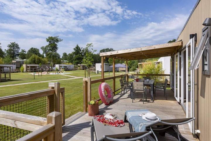 Location de vacances pour 6 personnes, avec jardin et piscine, animaux acceptés à Pierrefitte-sur-Sauldre - 2