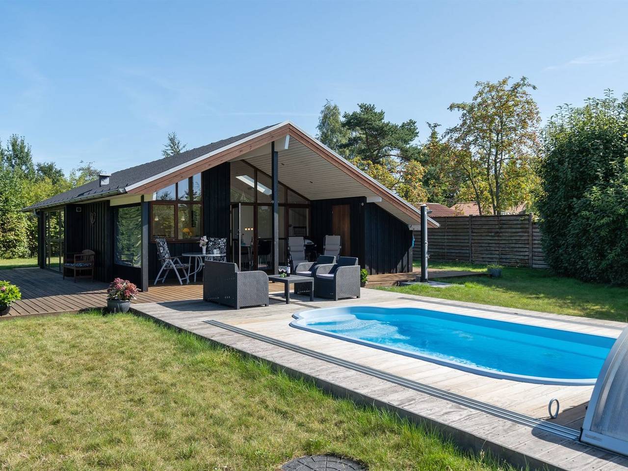 "Biaver" - 350m from the sea in Væggerløse, Zweedse Oostzee