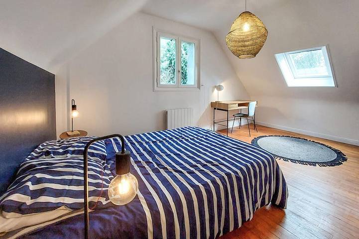 Location de vacances pour 10 personnes, avec jardin à Ploubezre - 3