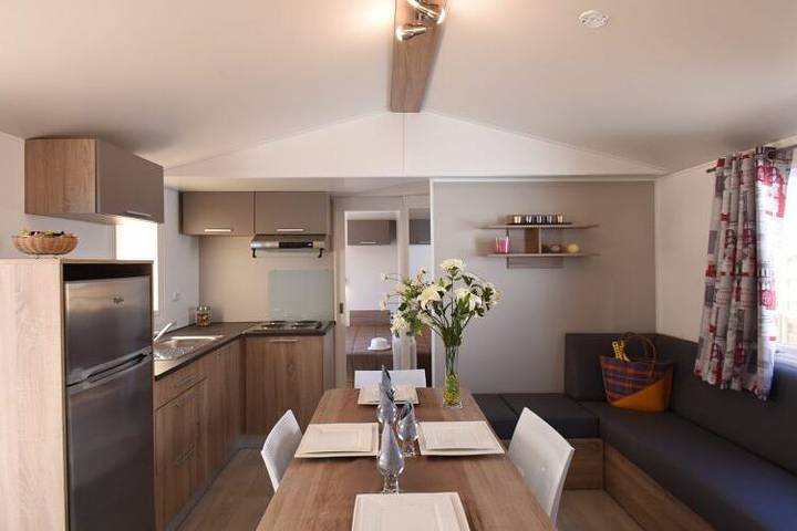 Bungalow für 6 Personen, mit Pool und Terrasse in Languedoc-Roussillon - 3