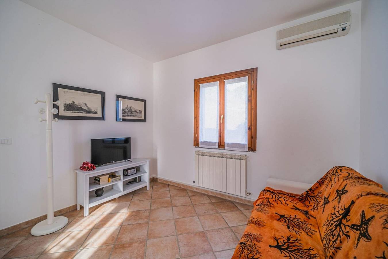 Duplex villa Doddy immersed in the nature of the Tuscan Archipelago around Barbarossa-Villetta Doddy in Porto Azzurro, Elba