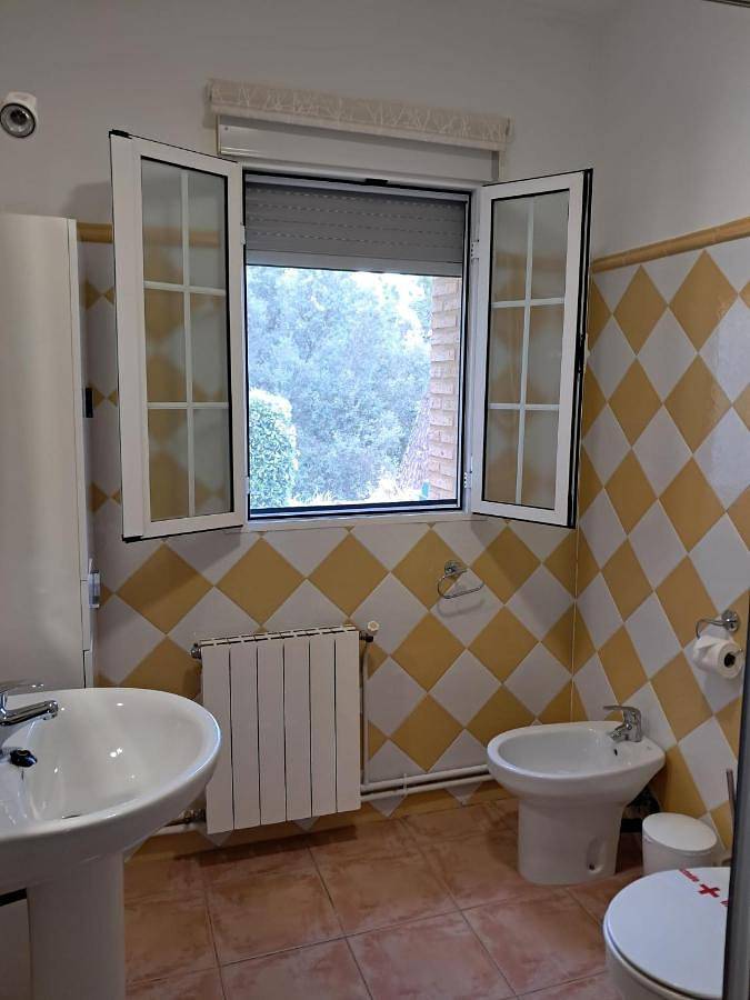 Casa rural para 10 personas, con Balcón y Terraza además de Jardín y Piscina en Riópar - 4