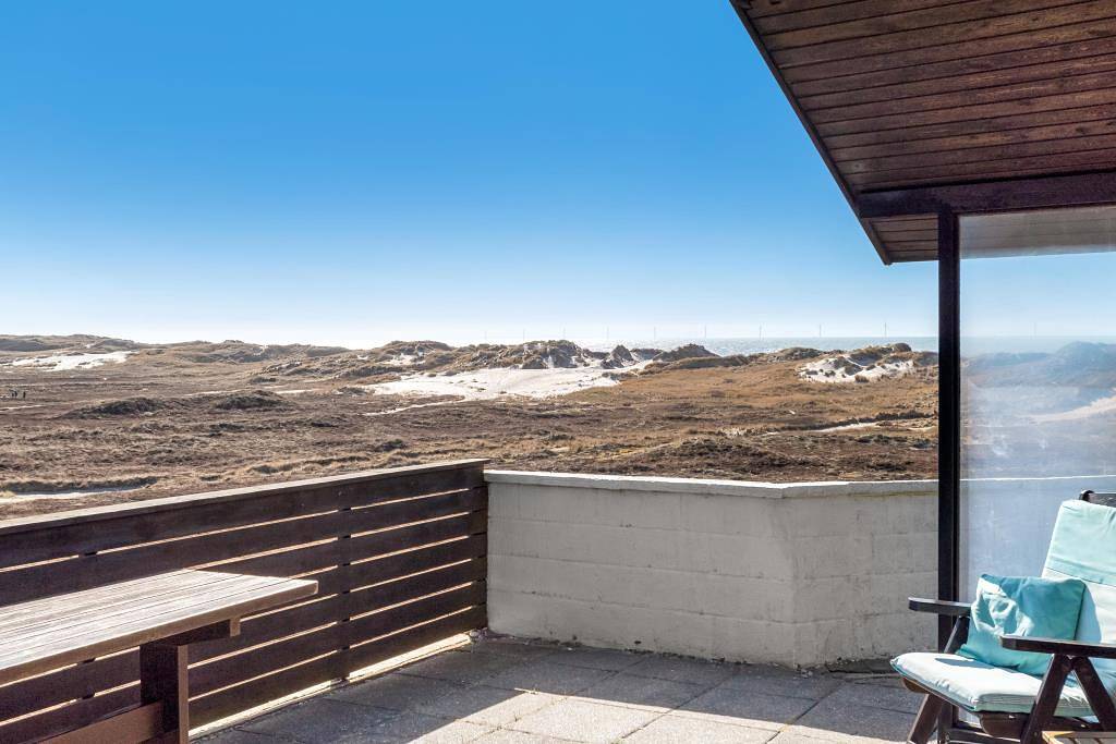 Unique beachfront cottage with sea views in Søndervig in Søndervig, Holmsland Klit
