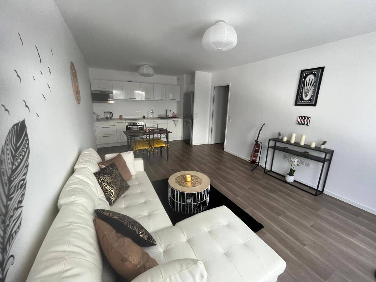 Appartement entier, Appartement T3 neuf - Proche Disneyland Paris in Roissy-en-Brie, Seine-et-Marne