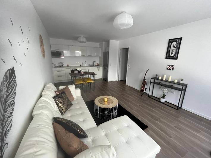 Gîte pour 5 personnes, avec balcon dans Roissy-en-Brie - 3