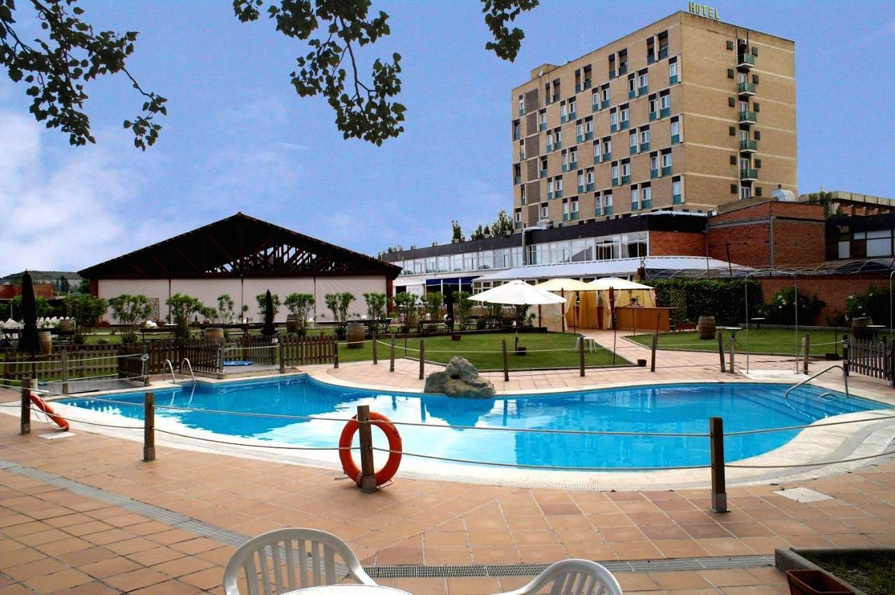 Hôtel pour 10 personnes avec terrasse in Palencia, Province de Palencia