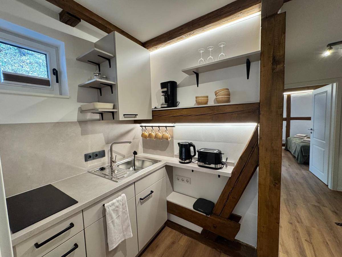 Ganze Wohnung, Ferienwohnung Hofgut Marburg Apartment 4 in Wehrda, Marburg