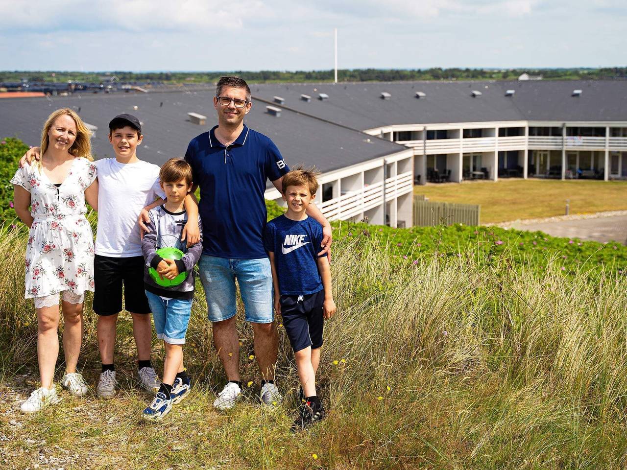 Entire apartment, 6 person holiday home on a holiday park in Ringkøbing in Søndervig, Holmsland Klit