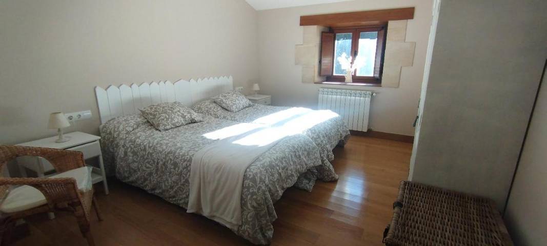 Casa rural para 8 personas, con vistas y jardín, Se admiten mascotas en el País Vasco - 3