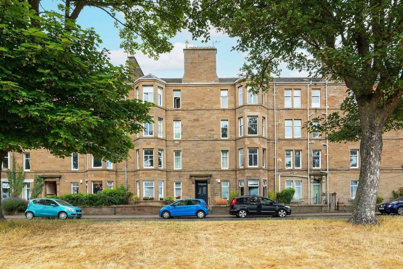 Entire apartment, The Palais - Retro Style in Dundee, Angus