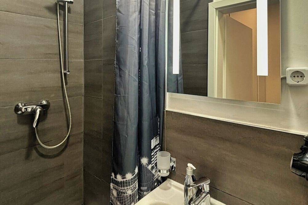 Havenu Hotel Quartier 8 - Economy Einzelzimmer in Germersheim, Rheinebene