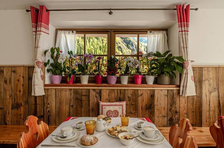 Hôtel pour 3 personnes, avec jacuzzi et jardin à Rabbi - 4