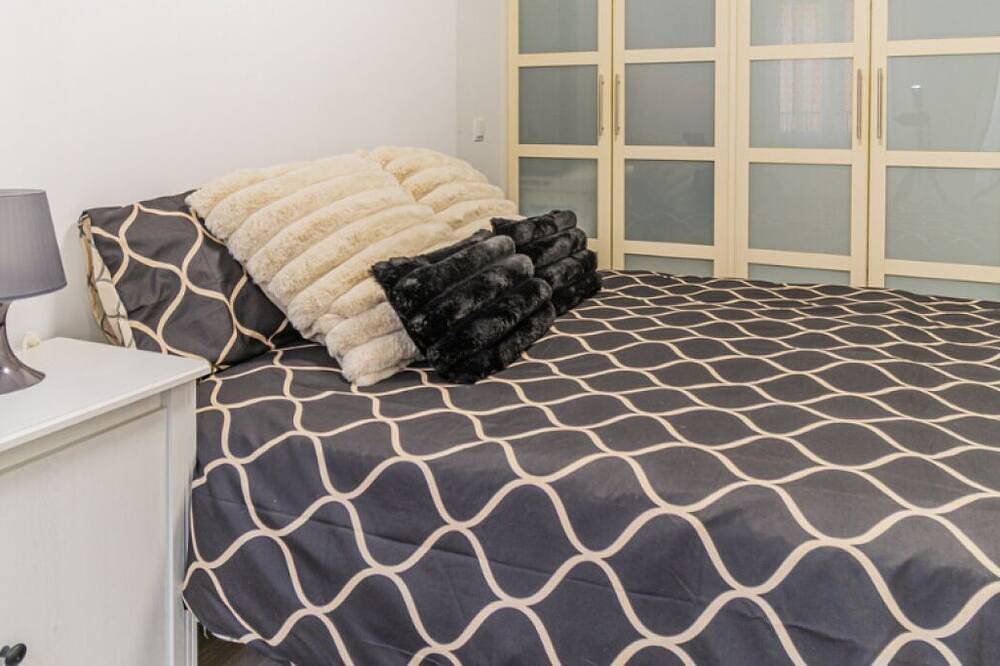 Entire apartment, Stay in Zaragoza's historic center in Saragossa, Saragossa Province