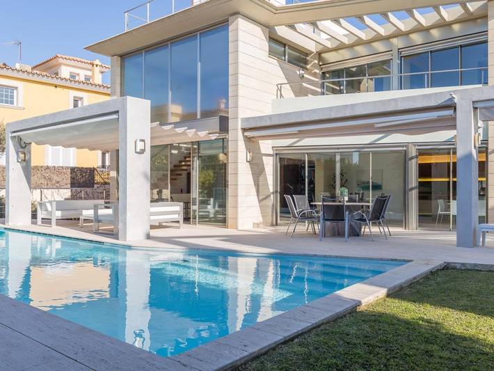 Ferienhaus für 10 Personen, mit Balkon/Terrasse und Garten sowie Pool in Son Veri Nou - 2