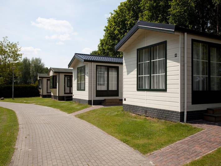 Villa voor 4 personen, with Terras and Tuin as well as Zwembad in Drenthe