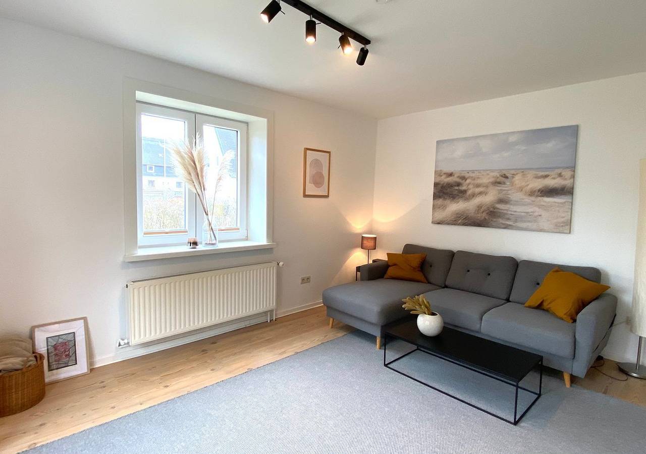 Diese Doppelhaushälfte bietet Platz für eine Großfamilie bis zu 7 Personen. in Hörnum, Sylt