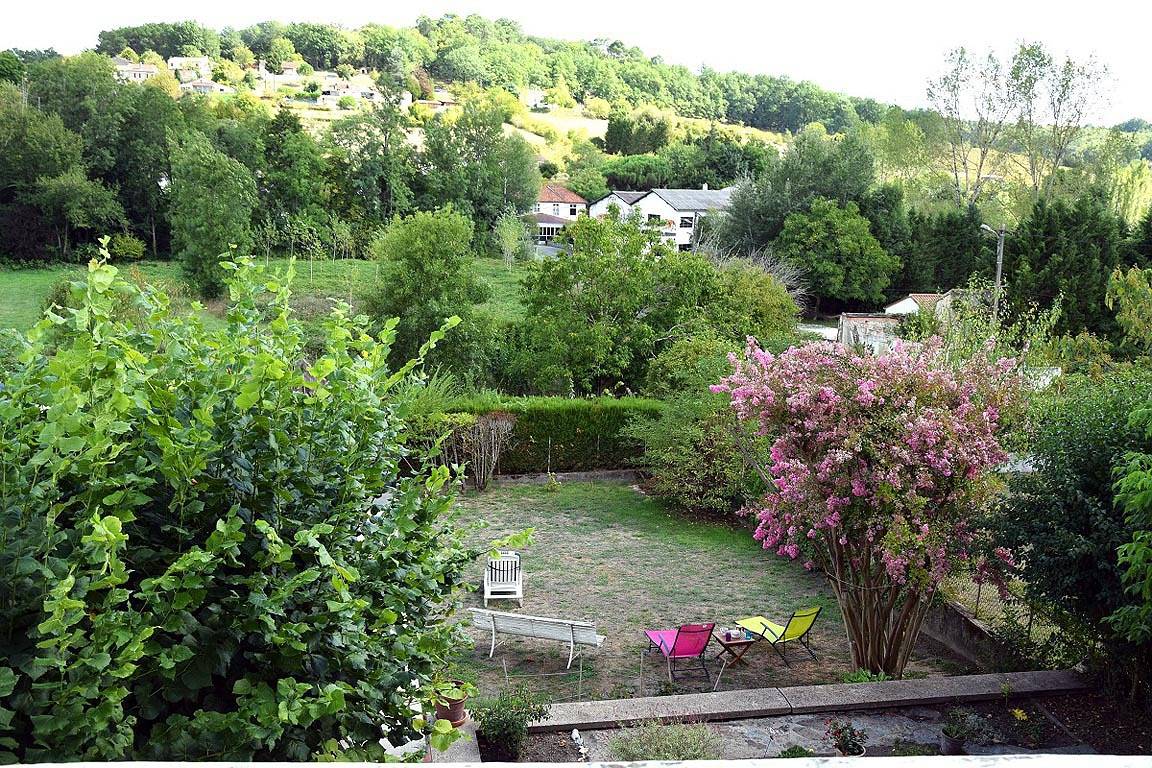 Les Mille et Une Collines in Saint-Germain-du-Salembre, Périgord Blanc