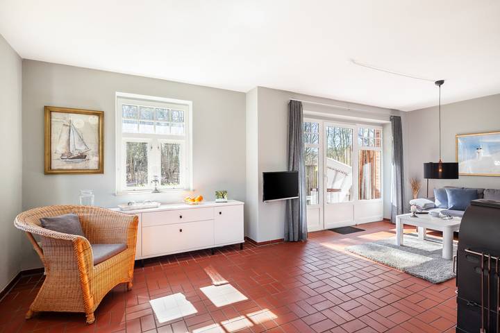 Ferienhaus für 3 Personen, mit Terrasse und Garten - 1