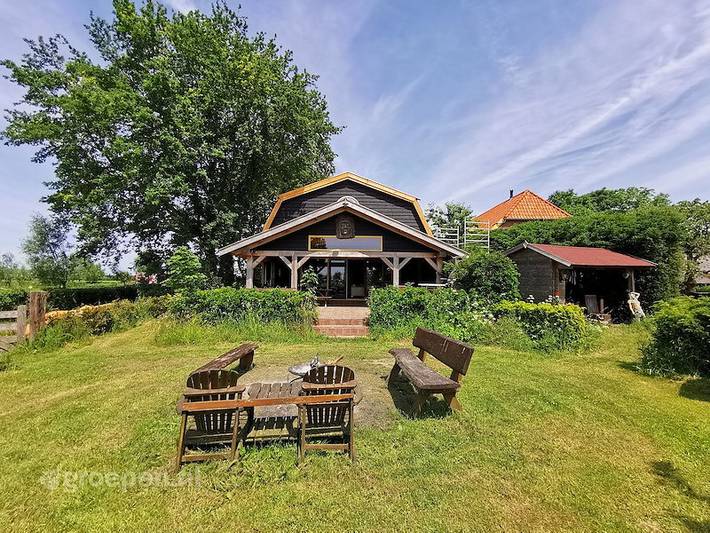 Ferienhaus für 26 Personen, mit Terrasse und Balkon/Terrasse sowie Seeblick - 1