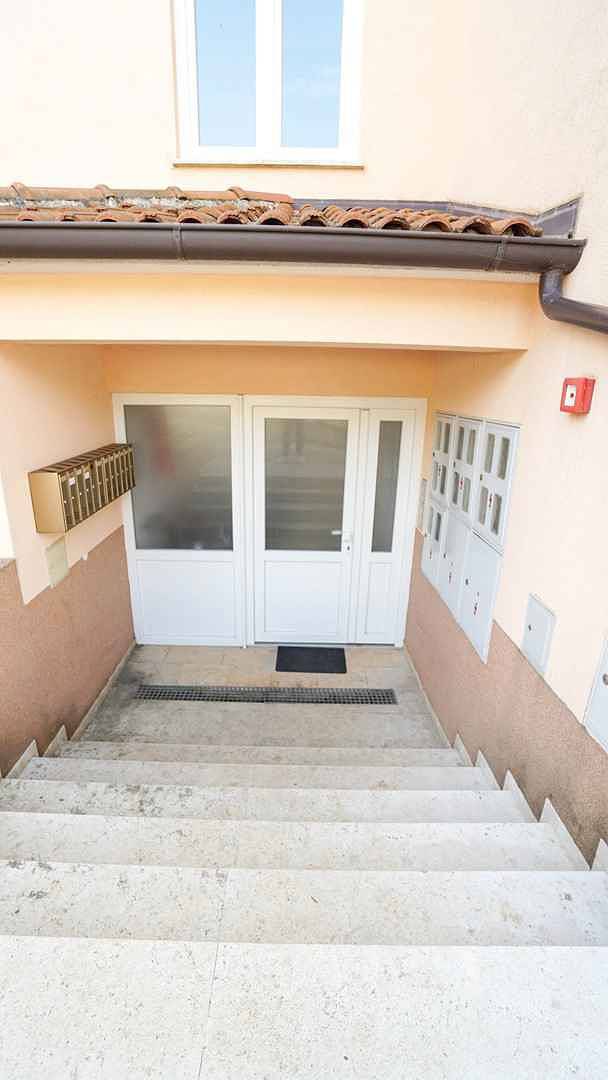 Ganze Ferienwohnung, Ferienwohnung mit Klimaanlage und Waschmaschine  in Zambratija, Umag und Umgebung