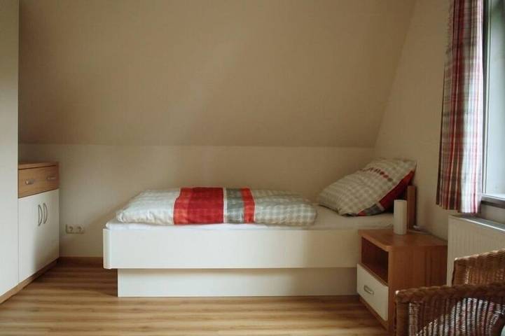 Ferienhaus für 5 Personen, mit Garten und Whirlpool in Walsrode - 3