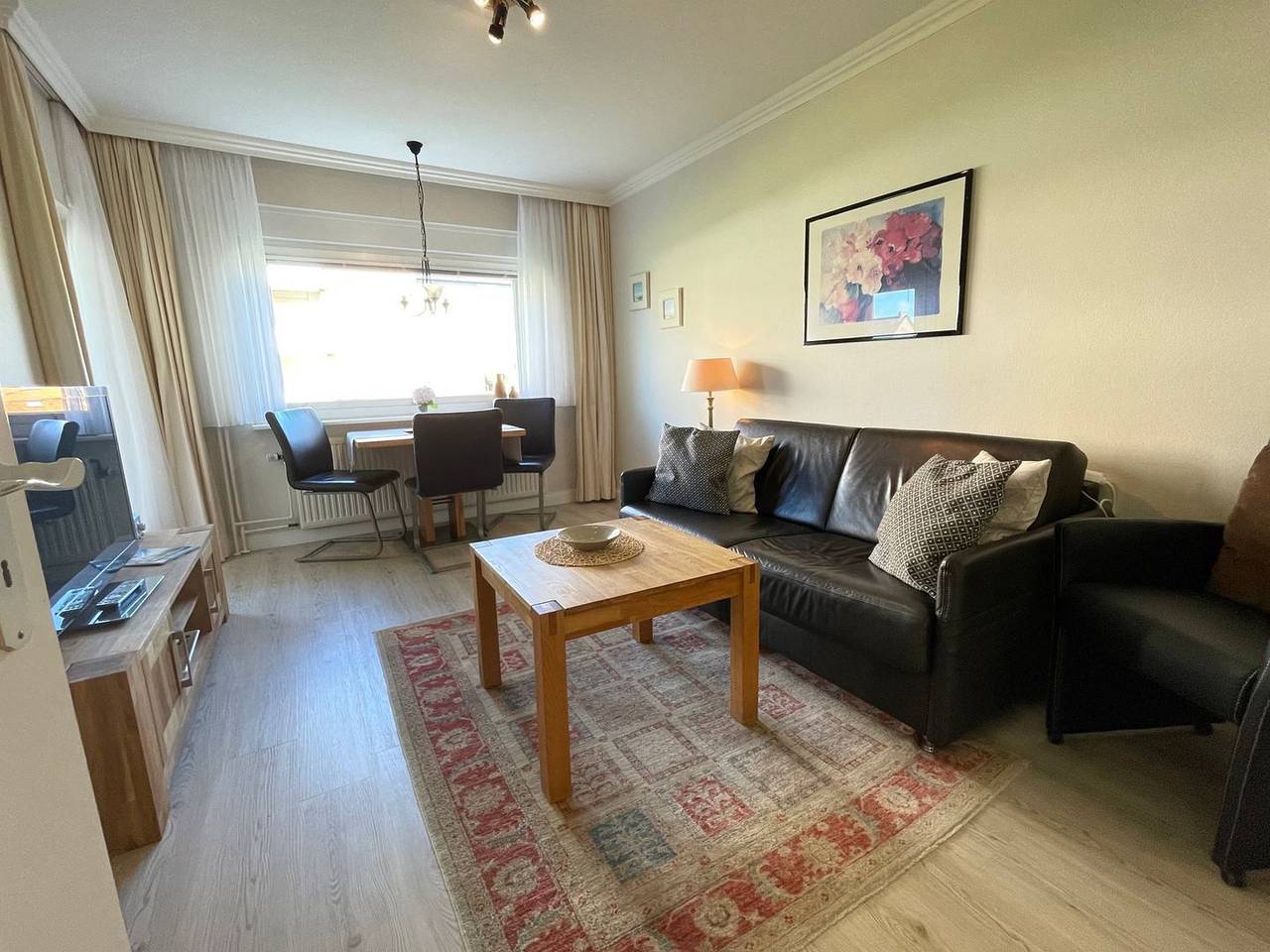 Ganze Wohnung, Komfortables Apartment mit Balkon, Parkplatz und Strandnähe in Westerland in Westerland, Sylt (Gemeinde)