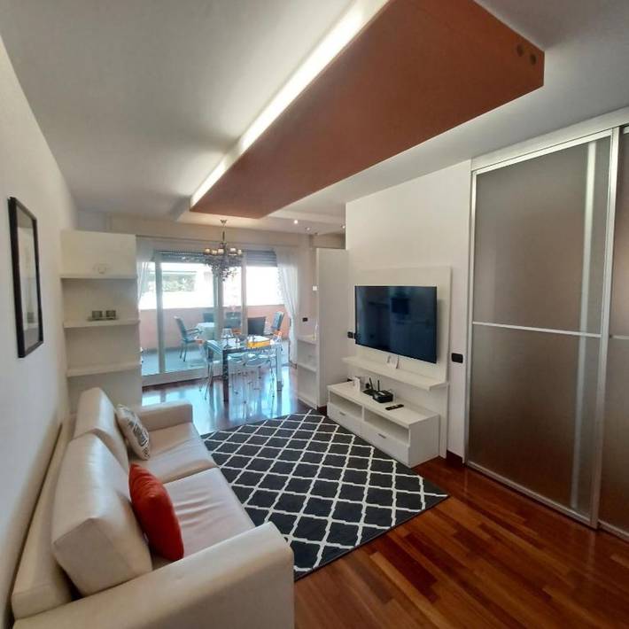 Gîte pour 4 personnes, avec piscine et vue sur le lac, animaux acceptés à Sarnico - 4