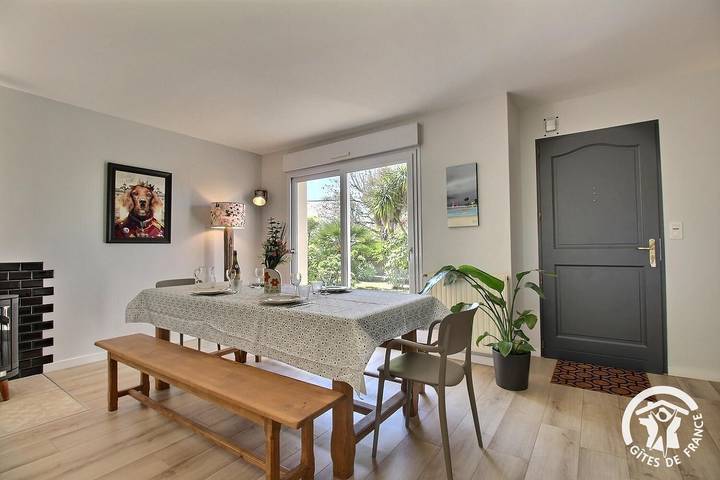 Gîte pour 8 personnes, avec jardin à Plancoët - 4