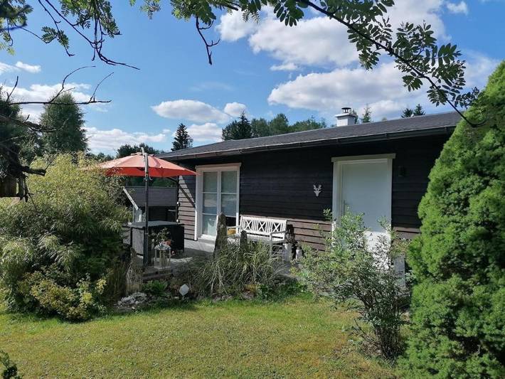 Ferienhaus für 4 Personen, mit Terrasse und Sauna in Markneukirchen