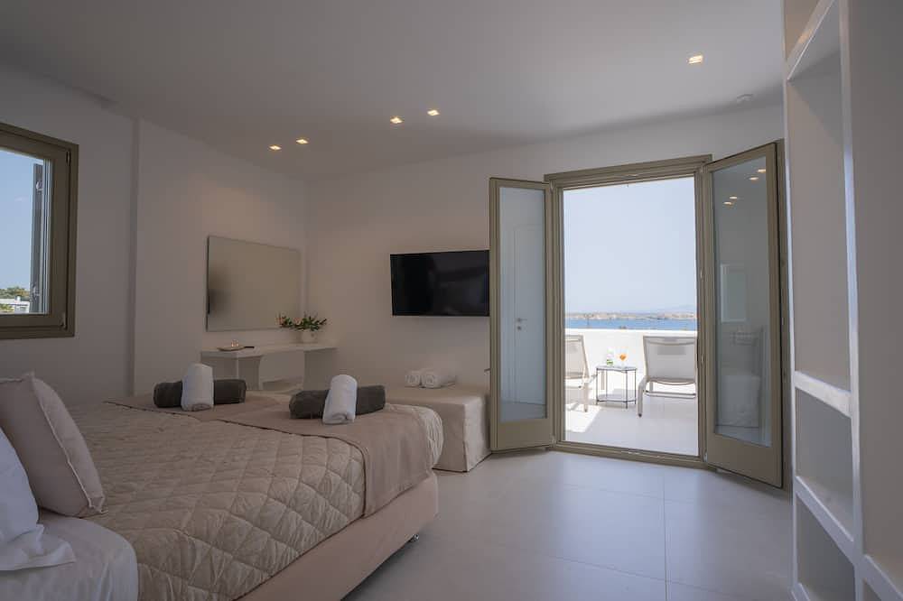 Paros Breeze Luxury Villa in Paros