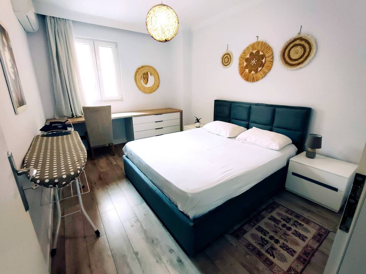 Ganze Wohnung, Gemütliche Wohnung & Tolle Lage in Tiranë, Albanien