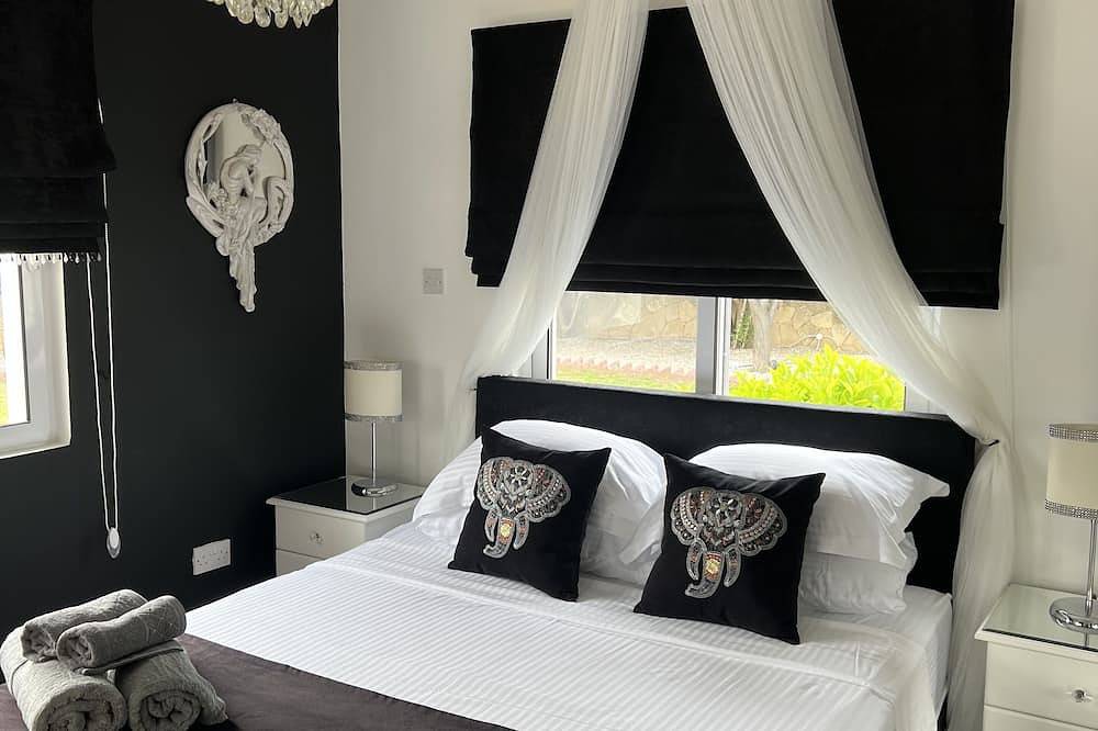 Wunderschön renovierter Bungalow mit 3 Schlafzimmern in der Nähe des Meeres. in Nordzypern