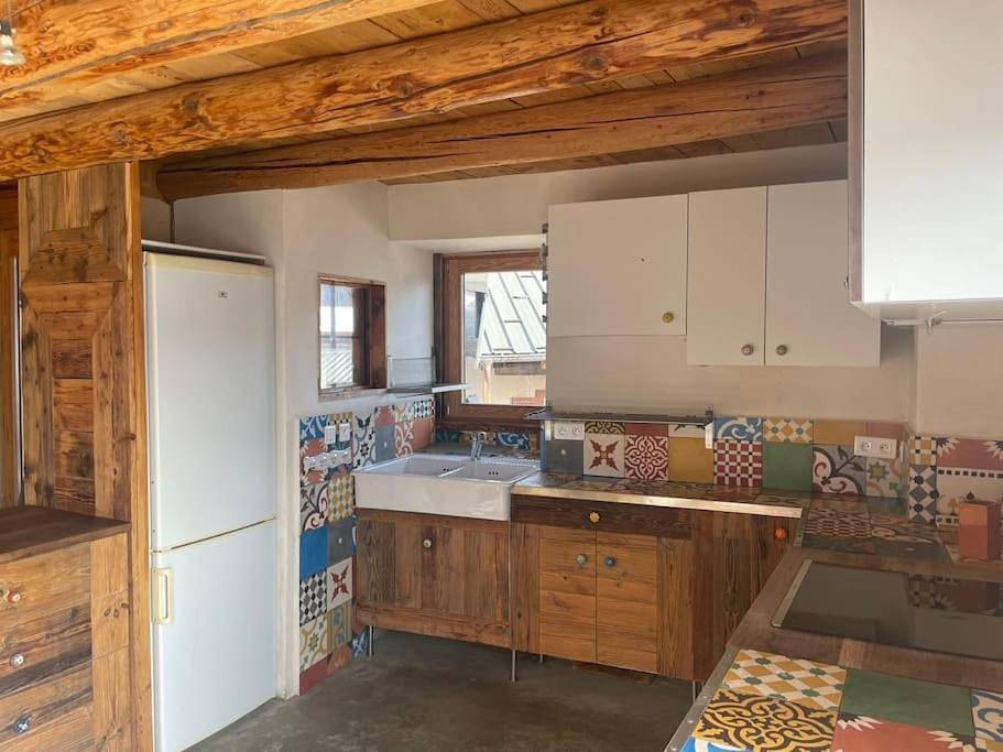 Appartement entier, Three-Bedroom Apartment in Bozel, Massif de la Vanoise