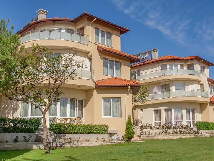 Maison d’hôte pour 4 personnes, avec piscine et vue ainsi que jardin et bassin pour enfant, adapté aux familles - 1