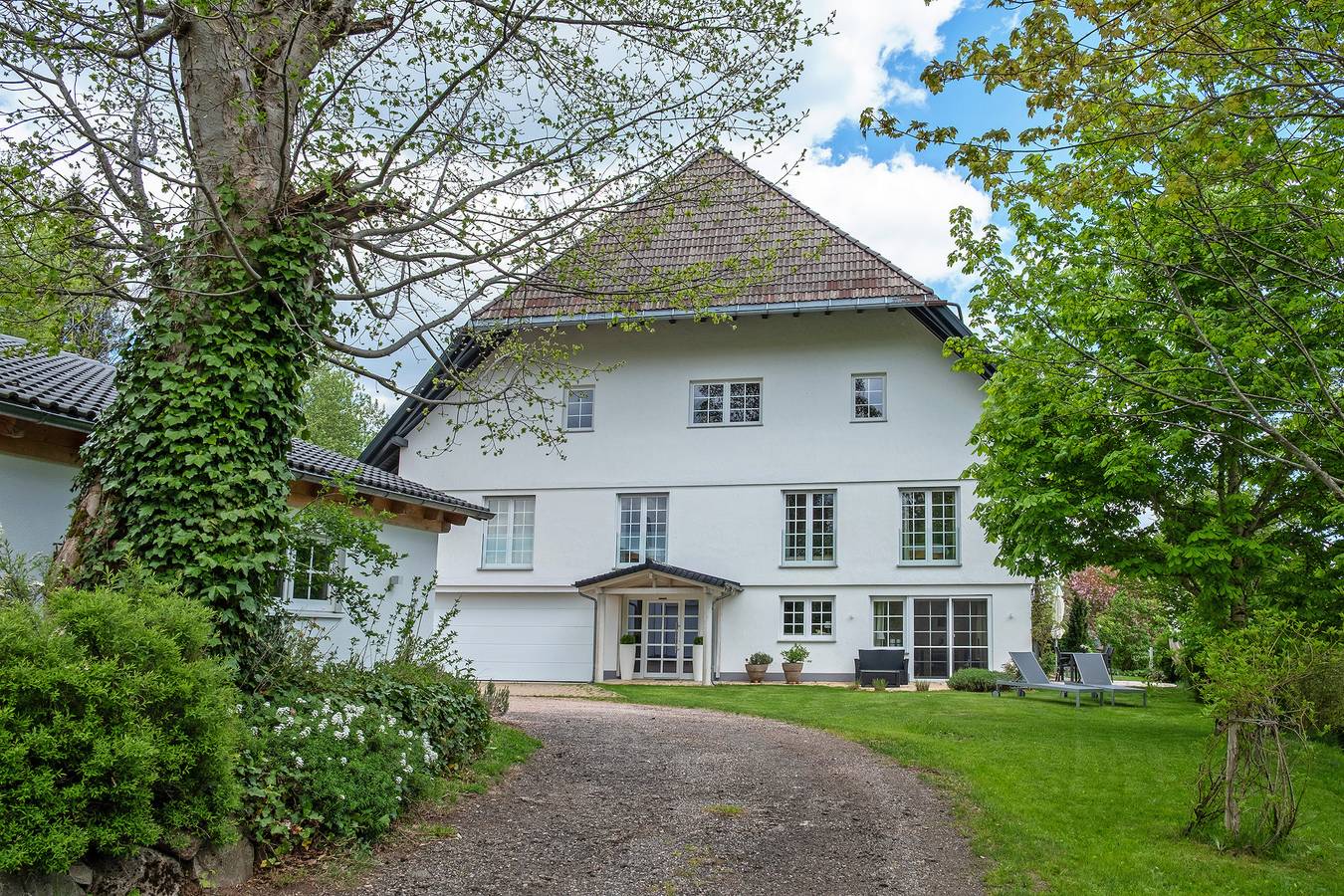 Ganze Wohnung, Ferienwohnung '1 Terrassensuite' mit Bergblick, privater Terrasse und Wi-Fi in Furtwangen, Mittlerer Schwarzwald